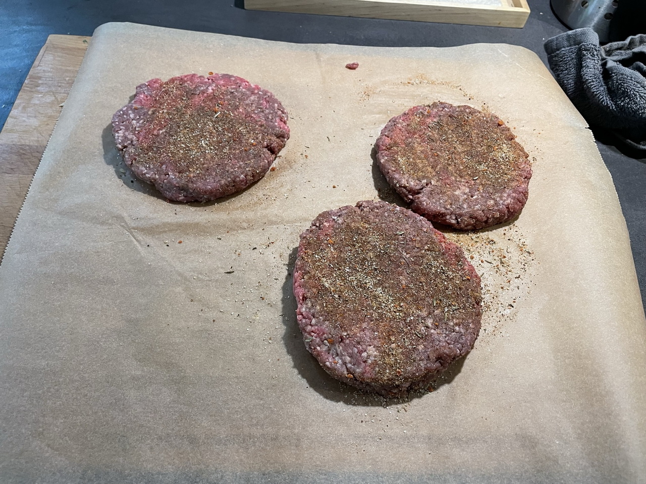 made-burgers-