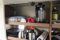 Sturdy, stackable kitchenware